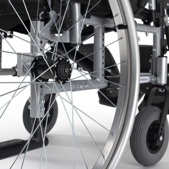 Eclips X4 90 - C30 BZ8 B14 - Detail adjustments rear wheel